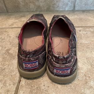 Bobs camouflage loafers